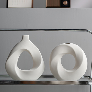 Nouveau vase en forme de triangle, vase à <span class=keywords><strong>fleurs</strong></span> de haute qualité pour TEMU, décorations de bureau transfrontalières, vente en gros - Product Image 3