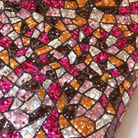 Tissu en maille brodé léger en gros, motif losanges colorés et sequins pour mariage