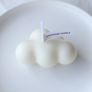 Vela Aromática Pequeña con Forma <span class=keywords><strong>de</strong></span> Nube Blanca, Linda Vela Decorativa para el Hogar con Aroma a Nube, Hecha <span class=keywords><strong>de</strong></span> Cera <span class=keywords><strong>de</strong></span> Soya Vegetal - Product Image 4