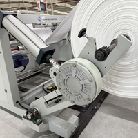 Machine automatique de découpe et de couture pour la fabrication de sacs tissés en polypropylène (PP) laminé blanc de 50 kg