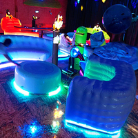 Canapé gonflable sur mesure pour fête/club/bar avec éclairage LED à vendre