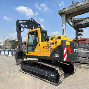 Excavatrices d'occasion Volvo EC210BLC-EC480DL avec moteur, boîte de vitesses, pompe et roulement - Modèle 2022, puissance 123 kW - Product Image 1
