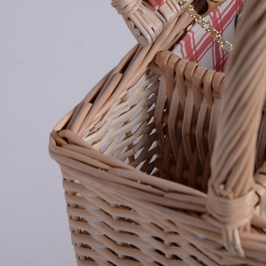 Wholesale Handcrafted Square Weaving Design Rattan Picnic <strong>Basket</strong> Cooler Food Hamper <strong>With</strong> Wooden <strong>Lid</strong> Carrying Handles - Product Image 5