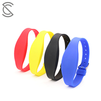 Pulsera de Silicona RFID HF de 13.56MHz, Resistente al Agua y a la Intemperie, con Impresión/Grabado/Relieve Personalizado, de Alta Calidad para Eventos Religiosos