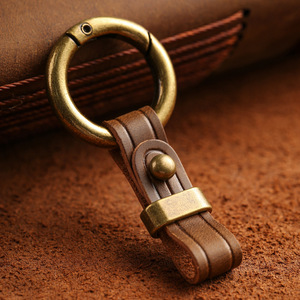 <span class=keywords><strong>Porte</strong></span>-clés de voiture Crazy Horse amélioré pour <span class=keywords><strong>Mercedes</strong></span> - pour Land Rover - <span class=keywords><strong>Porte</strong></span>-clés vintage en <span class=keywords><strong>cuir</strong></span> véritable anti-perte - Product Image 1