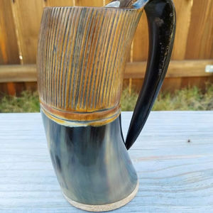 Cuerno de Búfalo para Beber, Lujoso, Hecho a Mano, Ecológico, con Borde de Latón, Pulido a Mano, Decoración Religiosa Vikinga para el Hogar, Venta al por Mayor - Product Image 1