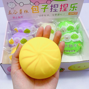 Juguete antiestrés de panecillo grande al vapor, char siu bao, juguete antiestrés pequeño y blandito, juguete para apretar, juguete realista con aroma a leche xiao lon - Product Image 4