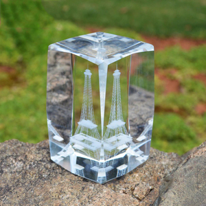 Jy pha lê Thủ công mỹ nghệ nhà máy cung cấp <span class=keywords><strong>Eiffel</strong></span> tháp mô hình bán hàng trực tiếp 3D khắc laser tinh thể Thủ công mỹ nghệ cho lưu niệm - Product Image 4