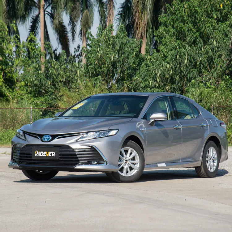 China original Source Gac Toyota Camry 2.5g Luxury Version Sedan Used Gasoline Car Toyota Petrol Gasoline Cars Rwd Used Cars