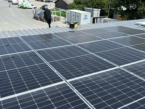 <span class=keywords><strong>1MW</strong></span>/2MWH /3kwh/4kwh/5kwh 1000KW/2000KWH Armoire de stockage d'énergie extérieure Batterie lithium-ion Système de stockage d'énergie ESS - Product Image 6