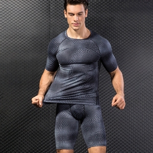 カスタム3Dプリント2ピーストレーニングセット半袖Tシャツとワイドエラスティックショーツスネークプリントメンズコンプレッションセット - Product Image 3