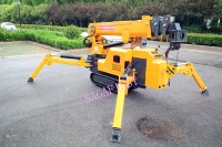 Mini-grue sur chenilles 2,95t, flèche télescopique 5 sections, hauteur de levage max. 20m, moteur diesel Cummins, rayon de braquage court pour