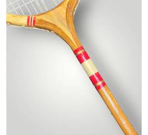 ไม้เทนนิสไม้แบบคลาสสิก สไตล์วินเทจ พร้อมสายรัดที่ทนทานและด้ามจับที่จับสบาย - Product Image 2