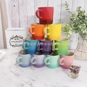Taza de cerámica de 301-400 ml con tapa apta para microondas para beber té y agua, ideal para regalar. - Product Image 1