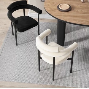 Chaise de loisir en tissu velours de luxe moderne Zxm, style nordique simple, chaise de salle à manger, cadre en métal, chaise de café - Product Image 3