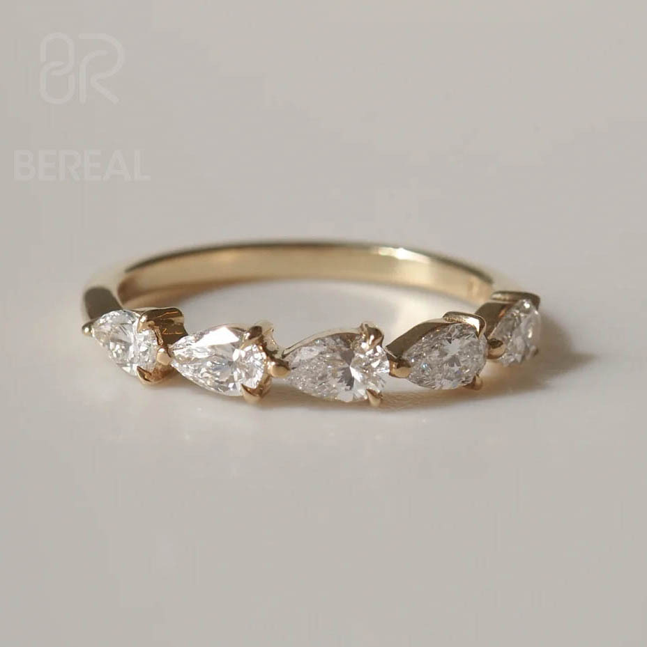 Baguette Cut Band 2
