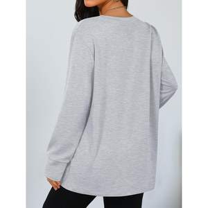 Túnica de gimnasio de gran tamaño personalizada para mujer Queen, camiseta de entrenamiento de manga larga con orificio para el pulgar, camisetas de moda de talla grande Y2K, Camiseta holgada - Product Image 1