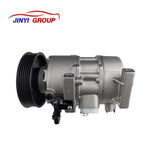 Compresor de aire acondicionado adecuado para HYUNDAI ACCENT 2013-2017 977011R100 977011W600 97701-1R100 97701-1W600 - Product Image 1