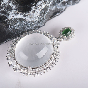 Collier pendentif en jadéite de haute qualité en cristal blanc, forme classique de courge, pour cadeau d'anniversaire pour femme - Product Image 2