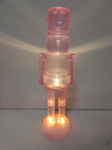 Decoración Navideña de Escritorio al por Mayor, Cascanueces Acrílico con Luz LED, Soldado Navideño - Product Image 6