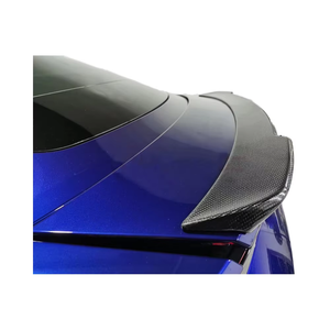 Nouvel aileron et ailes de spoiler en fibre de carbone pour Porsche Taycan - Product Image 1