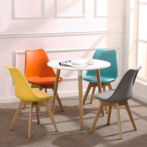 Juego <span class=keywords><strong>de</strong></span> Comedor Moderno <span class=keywords><strong>de</strong></span> MDF para <span class=keywords><strong>4</strong></span> Personas, <span class=keywords><strong>Mesa</strong></span> Redonda Negra <span class=keywords><strong>con</strong></span> <span class=keywords><strong>4</strong></span> <span class=keywords><strong>Sillas</strong></span>, <span class=keywords><strong>Precio</strong></span> Económico, Juego <span class=keywords><strong>de</strong></span> <span class=keywords><strong>Mesa</strong></span> <span class=keywords><strong>de</strong></span> Comedor <span class=keywords><strong>de</strong></span> Plástico <span class=keywords><strong>con</strong></span> <span class=keywords><strong>4</strong></span> <span class=keywords><strong>Sillas</strong></span> - Product Image 4