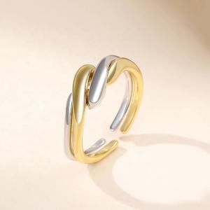 波浪设计镀金925纯银互锁戒指组合情侣戒指套装 - Product Image 3