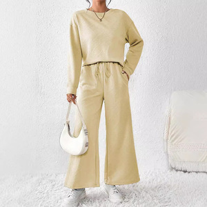 2025 européen américain ample Simple couleur unie décontracté femmes automne nouvelle Texture tricot Anti-boulochage <span class=keywords><strong>2</strong></span> pièces Shorts ensemble 171 - Product Image 1