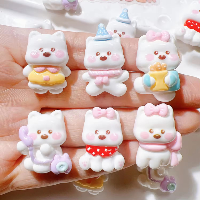 Cartoon Love Bear 3D Resin Accessories Charm Resin Jewelry Kawaii Ornament for Decoration