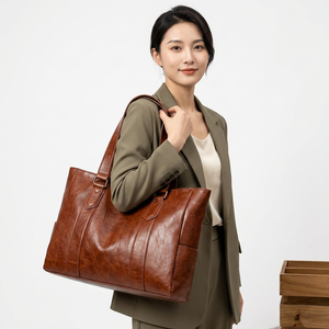 Pochette pour femme en cuir véritable, fermeture à glissière, designs personnalisables, résistante à l'eau, durable, légère, écologique, antivol - Product Image 1