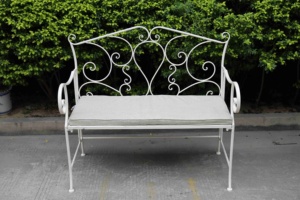 <span class=keywords><strong>Banc</strong></span> de <span class=keywords><strong>jardin</strong></span> rond en fer forgé <span class=keywords><strong>blanc</strong></span> tendance pour l'extérieur et l'intérieur, <span class=keywords><strong>banc</strong></span> d'arbre, vente chaude - Product Image 3