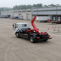 Camion à ordures à bras articulé à 6 roues, transmission manuelle/automatique pour une utilisation flexible dans la gestion des déchets urbains et ruraux