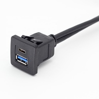 Soket Charger USB Mobil Persegi 3A Pengisian Cepat Flush Mount USB 3.0 Tipe C Kabel Ekstensi Jantan Betina