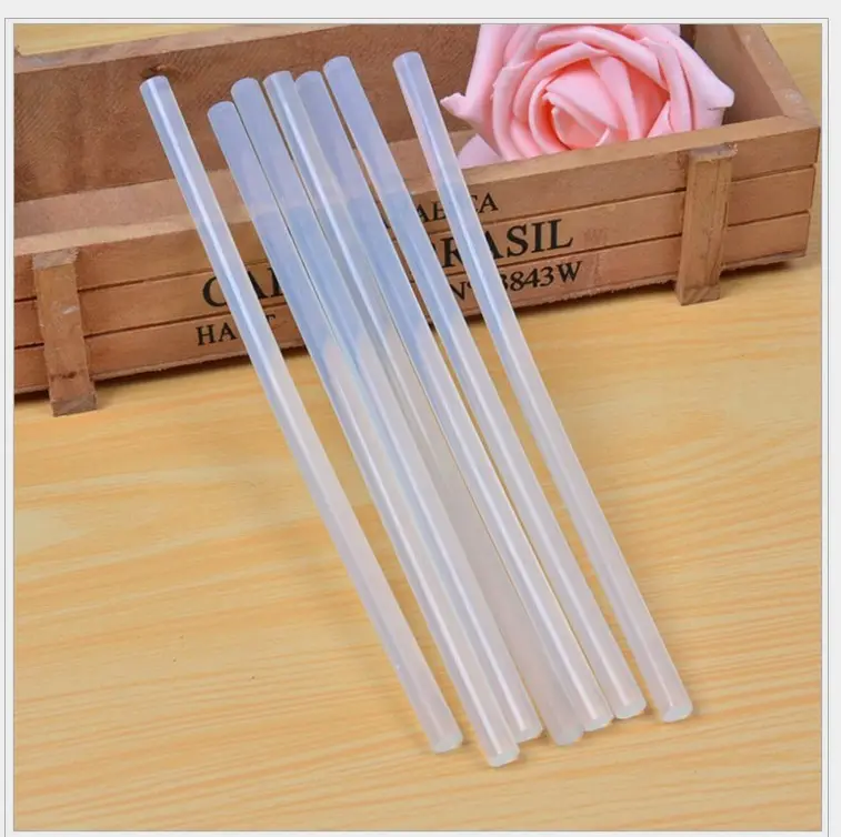 EVA Hot Melt Adhesive Hot Melt Glue Sticks 7mm 11mm Bonding High Viscosity Environmental Protection