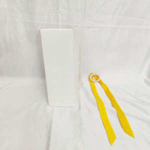 Wholesale Custom <b>White</b> Cardboard <b>Paper</b> <b>Bags</b> for Clothing Stores Handbags and Shopping <b>Bags</b> - Product Image 6