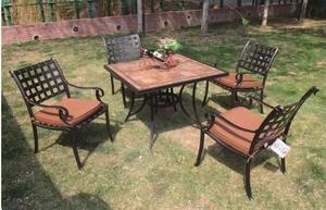 Ensemble <span class=keywords><strong>de</strong></span> <span class=keywords><strong>table</strong></span> et <span class=keywords><strong>de</strong></span> chaises <span class=keywords><strong>de</strong></span> salle à manger d'extérieur rondes en aluminium pour <span class=keywords><strong>4</strong></span> <span class=keywords><strong>personnes</strong></span>, petit modèle, vente en gros, meubles <span class=keywords><strong>de</strong></span> <span class=keywords><strong>jardin</strong></span> et <span class=keywords><strong>de</strong></span> patio, style américain, britannique, allemand - Product Image 4