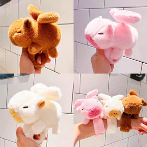 En gros, Nouveau KT Cat Puppy Cartoon Doll, Jouet de poignet en peluche super douce, motif patte de capybara et ours, rembourrage en coton PP, doublure en maille, pour poupée - Product Image 2