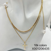 Collier double chaîne réglable XUPING en alliage de cuivre plaqué or avec croix superposée et perles d'imitation pour femme, vente en gros