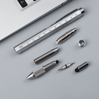 Stylo multifonction 9-en-1 avec lumière LED, ouvre-bouteille, tournevis, stylet et stylo à bille en métal. Personnalisable.