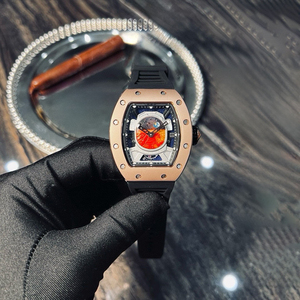 Reloj Tourbillon Astronaut Mars 52-05 con Caja de Oro Rosa, Esfera Artística con Diseño de la Tierra y Correa de Caucho Negra - Product Image 2