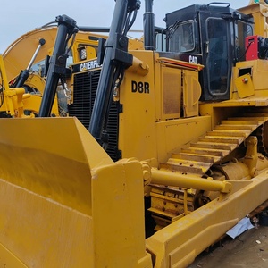 Bulldozer Usato 35 Tonnellate CAT D8R, Macchinario Pesante di Seconda Mano per Miniera e Movimento Terra, Costruito per Alte Prestazioni - Product Image 2