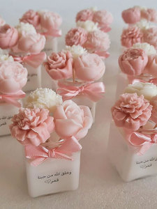 Nến thơm mini hình hoa dễ thương, làm từ sáp đậu nành tự nhiên, mùi thơm dễ chịu, có thể tùy chỉnh tên, bán chạy, thích hợp làm quà tặng kỷ niệm. - Product Image 2