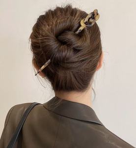 Q & Y แท่งไม้เสียบผมตะเกียบทรงบิดดีไซน์ใหม่อารมณ์อะซิเตท<span class=keywords><strong>โบราณ</strong></span>ทรงกระดองเต่าหินอ่อน - Product Image 3