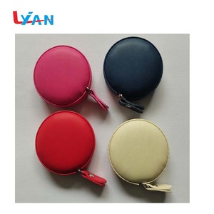 Ruban à mesurer rétractable souple pour tailleur, double échelle <span class=keywords><strong>60</strong></span> pouces/150 <span class=keywords><strong>cm</strong></span>, avec mousqueton en cuir, porte-clés et pompon, logo couleur personnalisé - Product Image 6