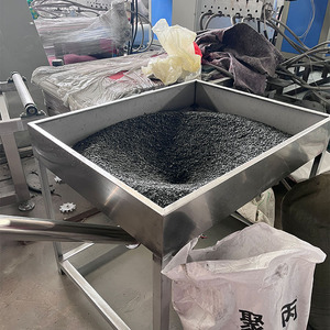 Ligne d'extrusion de feuilles de plastique PE d'usine, machine de fabrication de visières de chapeau - Product Image 3
