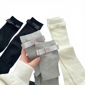 Chaussettes de sport d'hiver personnalisées à bas prix, haute qualité, cyclisme, sans couture, en spandex, best-seller, séchage rapide, pour femmes, OEM - Product Image 1