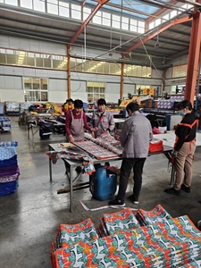 Fornitura di fabbrica su misura in stile Batik tessuto stampato africano cera originale olandese perizoma all'ingrosso in tessuto doppio lato - Product Image 4