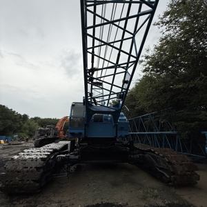 Grúa sobre orugas Hitachi KH700 de 150 toneladas, adecuada para construcción o transporte, completamente probada y lista para enviar. - Product Image 4