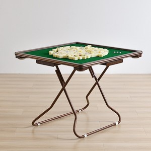 Tavolo da Mahjong Pieghevole Portatile in PVC, Moderno e Resistente, per 4 Giocatori, Ideale per Appartamenti Piccoli/Medi e Intrattenimento all'Aperto - Product Image 3