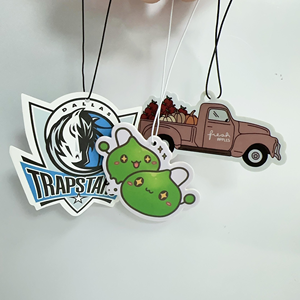 Diffuseur d'air pour <span class=keywords><strong>voiture</strong></span> en papier absorbant, parfum d'<span class=keywords><strong>arbre</strong></span>, parfum frais, design frais, différentes odeurs, super résistant, longue durée, personnalisable avec logo - Product Image 4